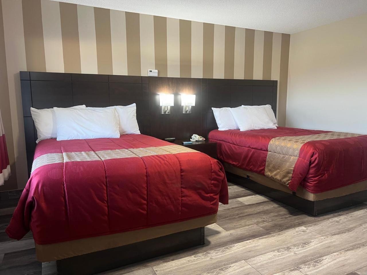 פרת' Colonial House Motor Inn מראה חיצוני תמונה