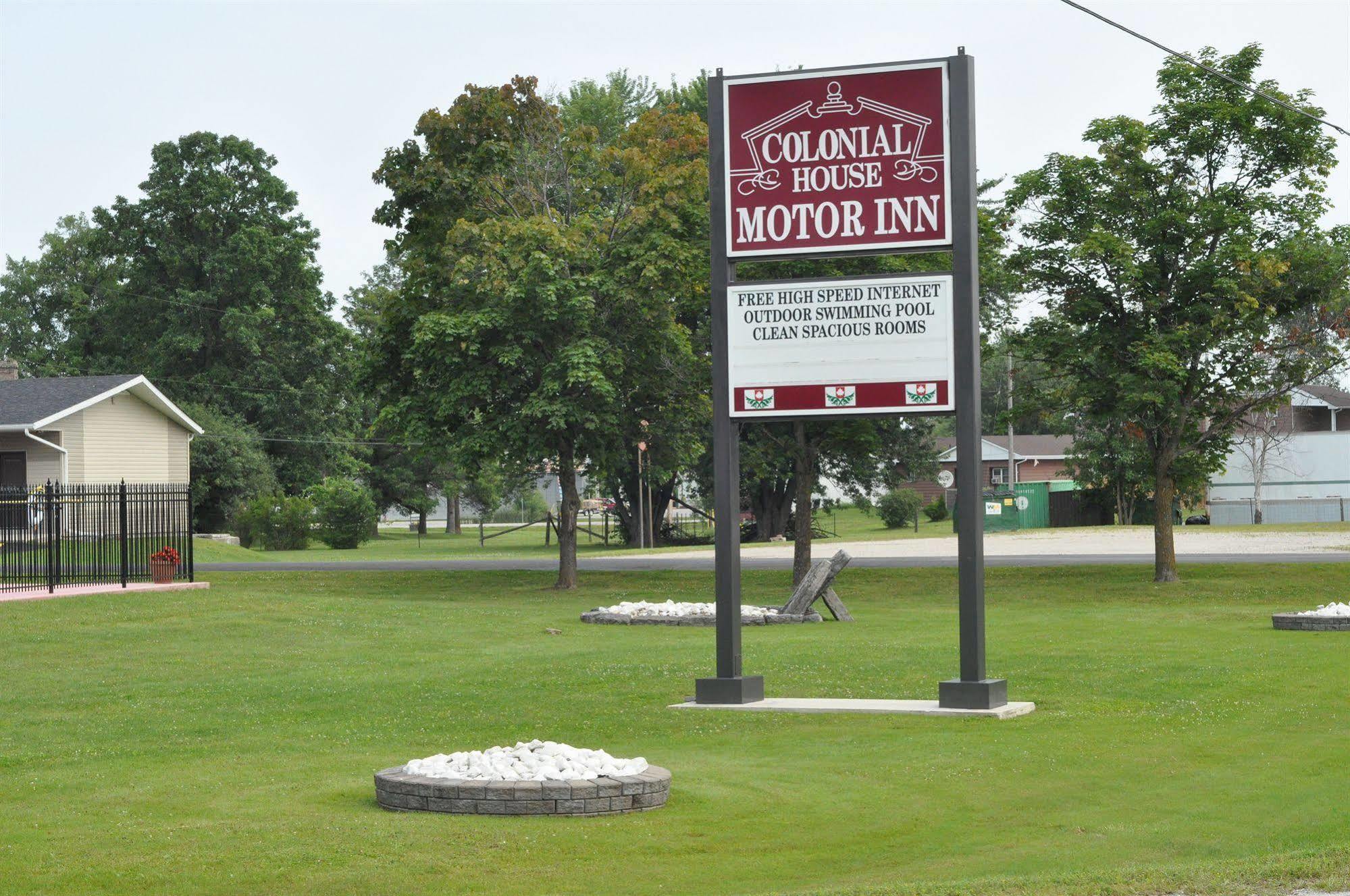 פרת' Colonial House Motor Inn מראה חיצוני תמונה